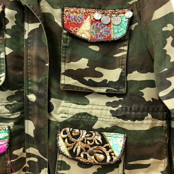 Embellished Camo Style Fashion Jacket Asian Inspired size S - Picture 5 of 11